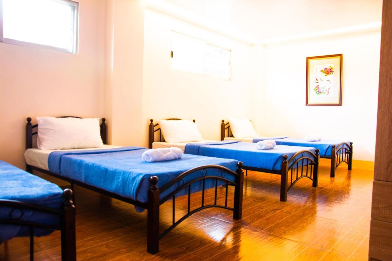 Havendwell Garden Resort Mambajao Exteriör bild